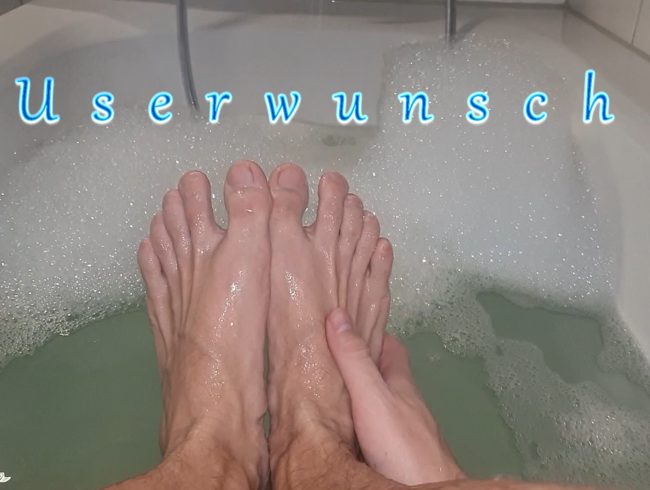 Füße in der Badewanne